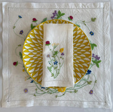 Load image into Gallery viewer, Spring Circle Floral Napkin & Placemat Set – ON BACKORDER