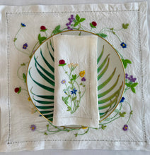 Load image into Gallery viewer, Spring Circle Floral Napkin & Placemat Set – ON BACKORDER