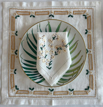 Load image into Gallery viewer, Beige Blossom Napkin &amp; Placemat Set
