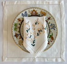 Load image into Gallery viewer, Beige Blossom Napkin – ON BACKORDER
