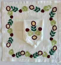 Load image into Gallery viewer, Red &amp; Green Glory Napkin &amp; Placemat Set – ON BACKORDER
