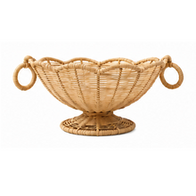 Load image into Gallery viewer, Handwoven natural Iraca bread and fruit basket
